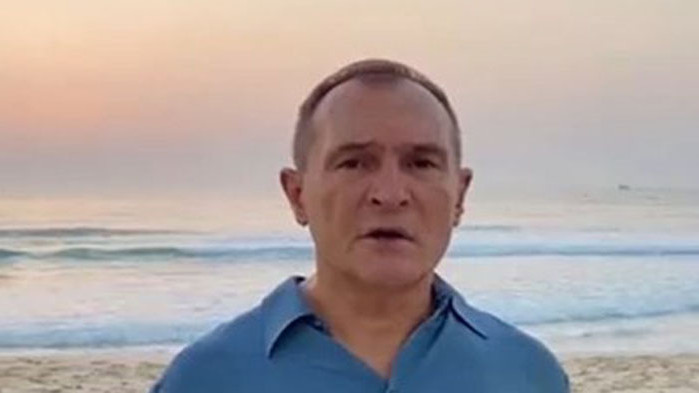 Васил Божков пак пусна анкета